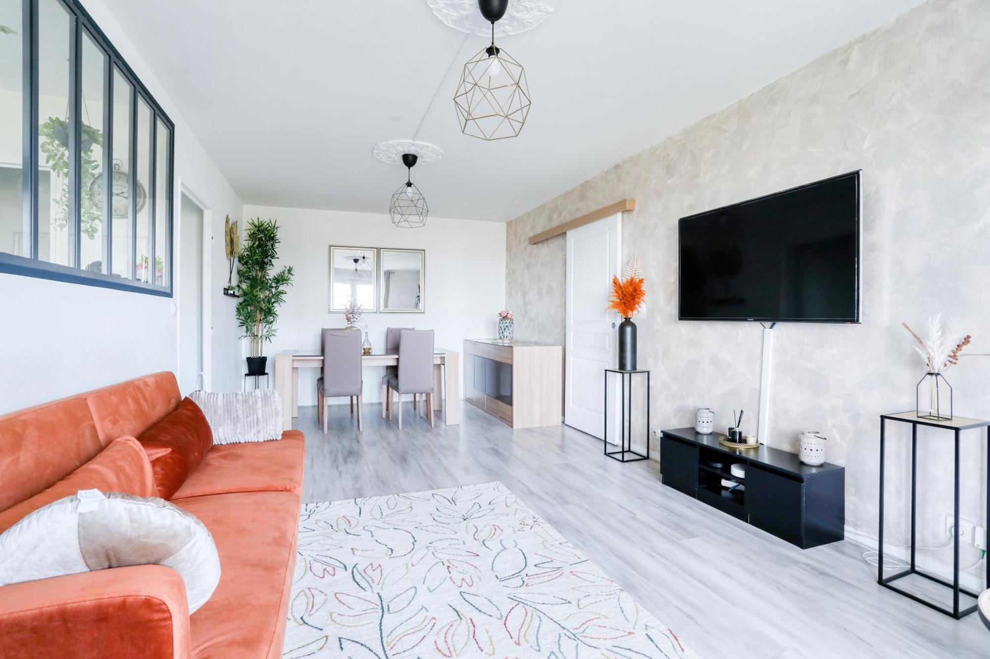 Le Warm Cocon - Spacieux T3 - 5 Personnes - Wifi Et Parking Рони-су-Боа Екстериор снимка
